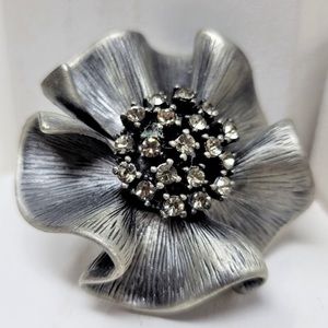 Ruffled Flower Brooch or Pendant